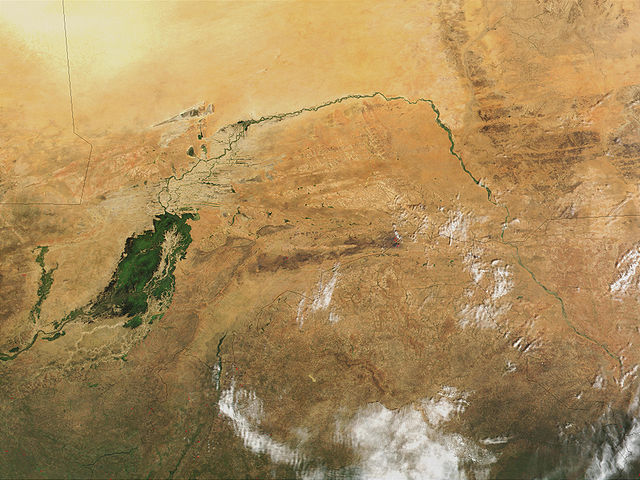 File:Mali.A2001291.1045.250m.jpg