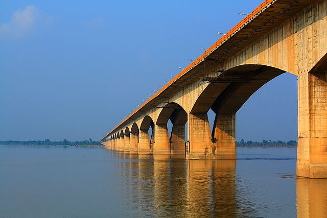 File:Gandhi Setu Bridge in Patna, India.jpg