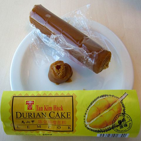 File:Durian cake.jpg