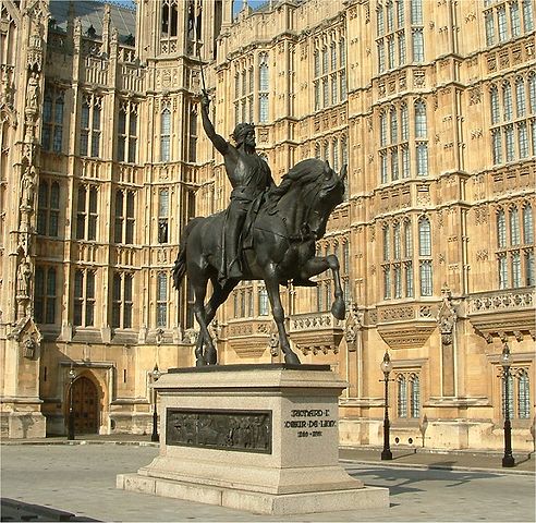 File:Richard I of England - Palace of Westminster - 24042004.jpg