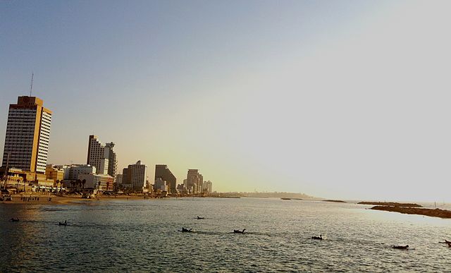 File:Tel Aviv beaches.JPG
