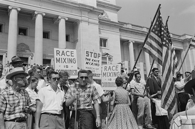 File:Little Rock integration protest.jpg
