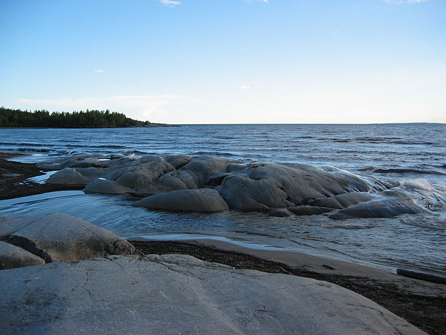 File:Lake Superior at Neys Provincial Park Ontario.jpg
