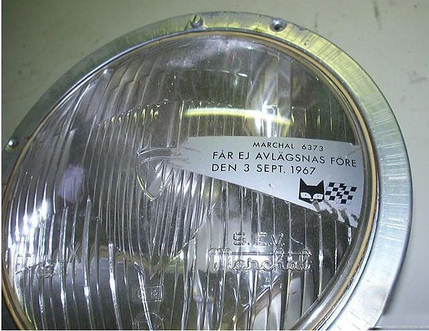 File:Dagen H Headlamp.jpg