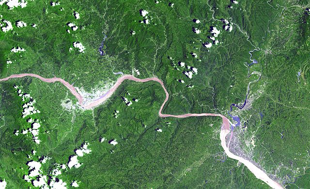 File:Three gorges dam from space.jpg