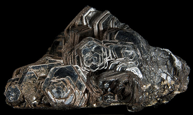 File:H&eacute;matite Rose de Fer.jpg