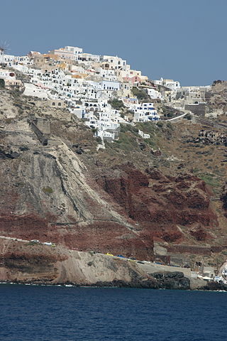 File:Houses on the caldera, Santorini.jpg