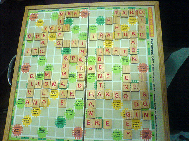 File:Scrabble board with Tagalog words.jpg