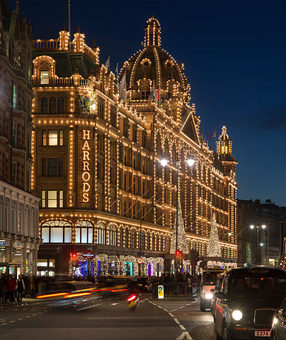 File:Harrods at Night, London - Nov 2012.jpg
