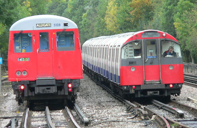 File:London Underground subsurface and tube trains.jpg