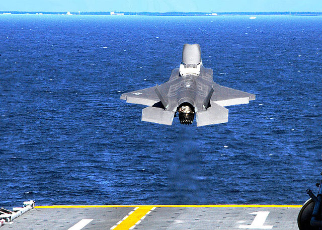 File:US Navy 111005-N-ZZ999-055 The F-35B Lightning 11 takes off from the amphibious assault ship USS Wasp (LHD 1).jpg