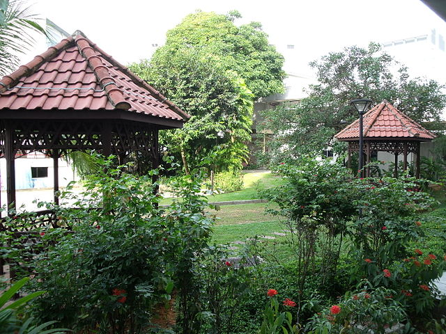 File:NUS Garden.JPG