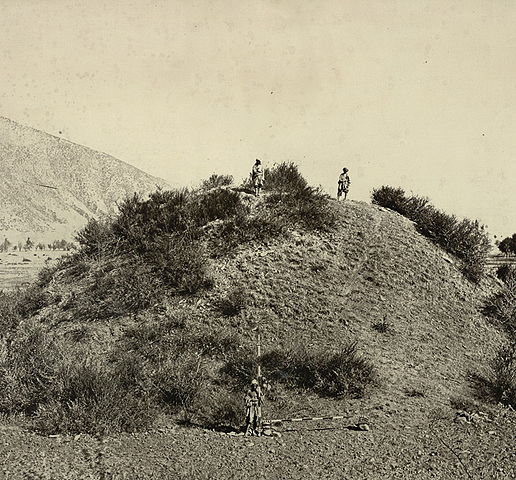 File:Buddhist tope baramula1868.jpg