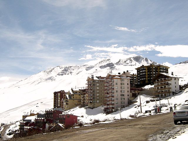 File:El Colorado ski.jpg