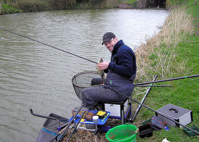 File:Angler at devizes england arp.jpg