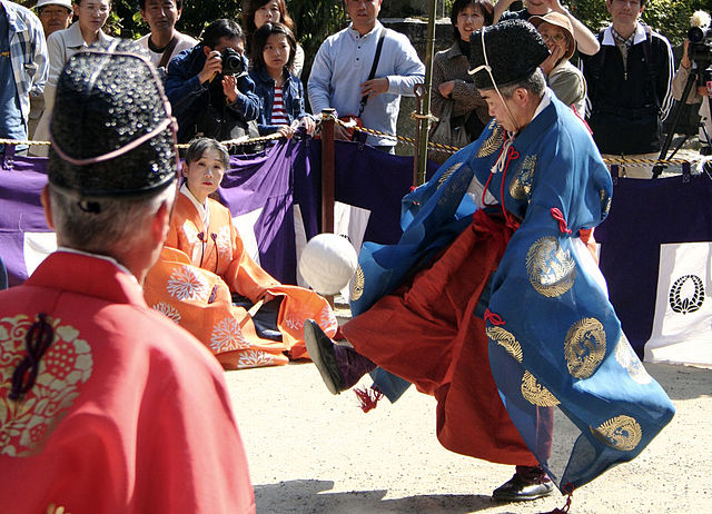 File:Kemari Matsuri at Tanzan Shrine 2.jpg
