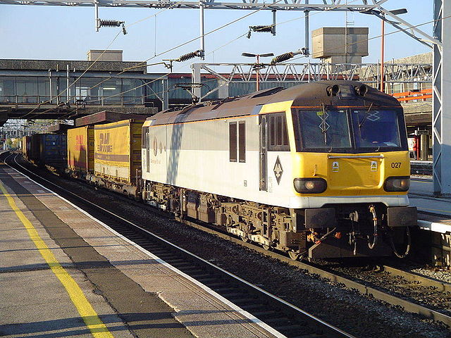 File:92027 George Eliot at Stafford.jpg