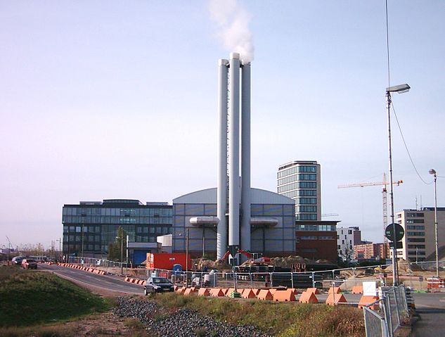 File:Kraftwerk HafenCity01.jpg