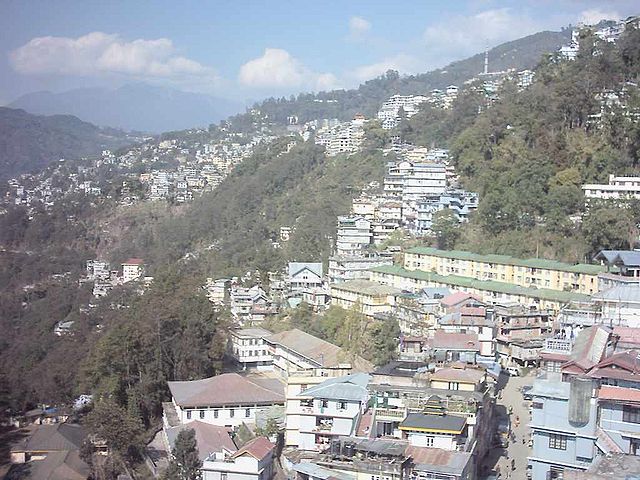 File:Gangtok from cable car.jpg