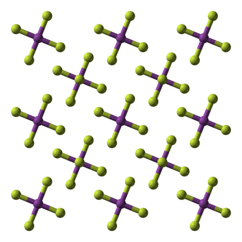 File:Bismuth-pentafluoride-chain-packing-from-xtal-1971-3D-balls.png