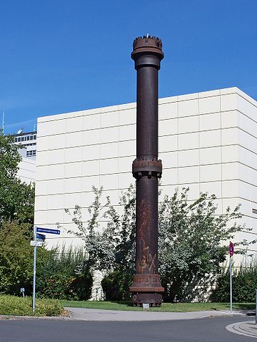 File:Ammoniak Reaktor BASF.jpg