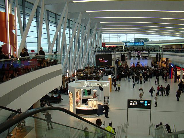 File:Budapestairport.jpg