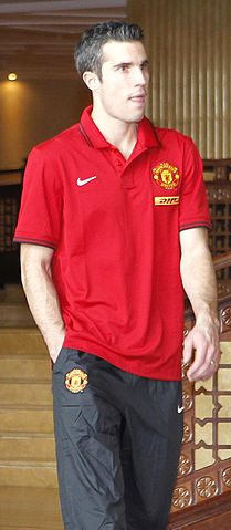 File:Robin van Persie ManUtd (cropped).jpg