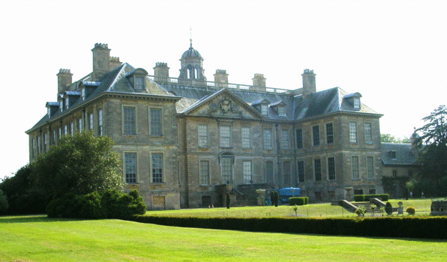 File:Belton House North Front Giano less crane.gif