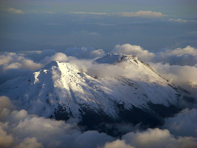 File:Nevado del Huila 9-12-2008 (2).jpg