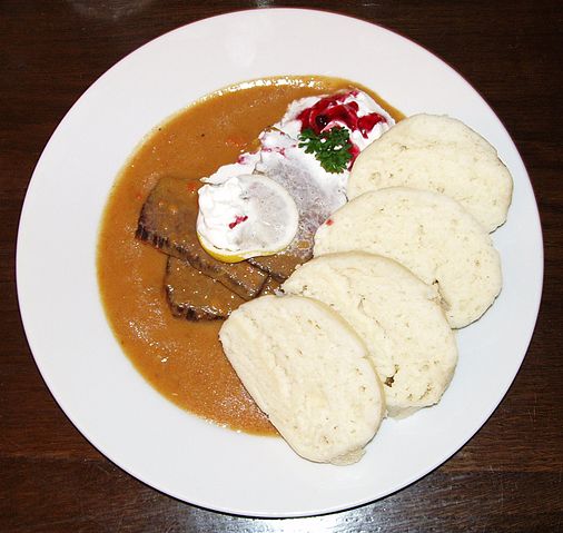 File:Praha 2005-09-25 svíčková na smetaně-00.jpg