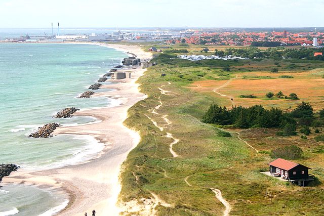 File:Baltic sea coast of skagen.JPG