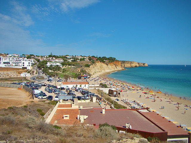 File:Praia do Porto de Mós.jpg