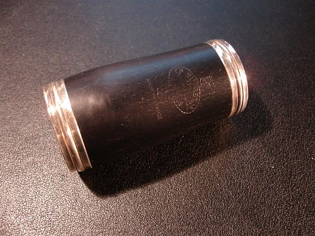 File:Buffet-R13-Clarinet-barrel.jpg