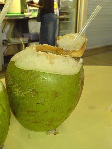File:Coconut drink.jpg