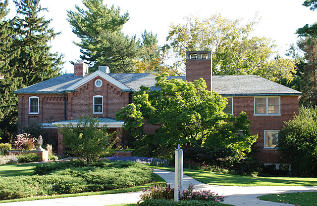 File:Cowles House 10 2007 BR.jpg