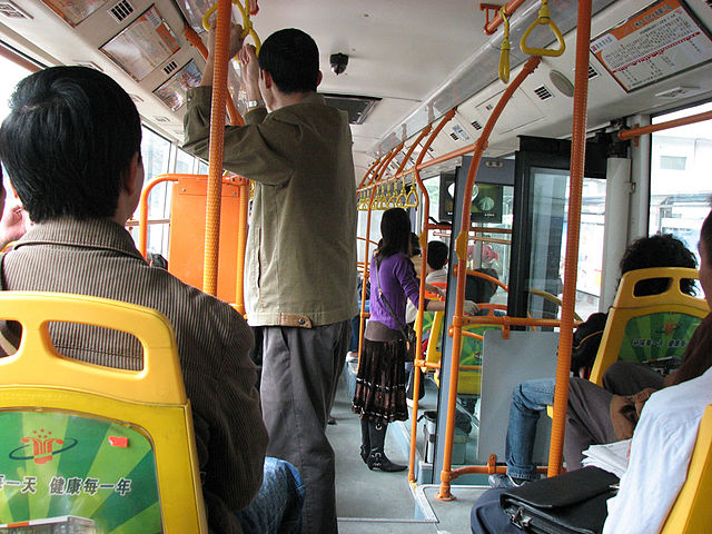 File:Guangzhou-bus.jpg