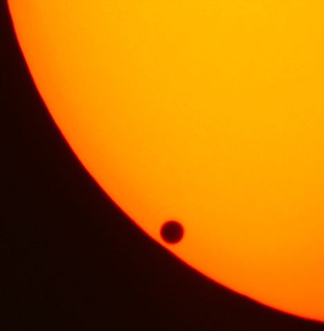 File:Venustransit 2004-06-08 07-49.jpg