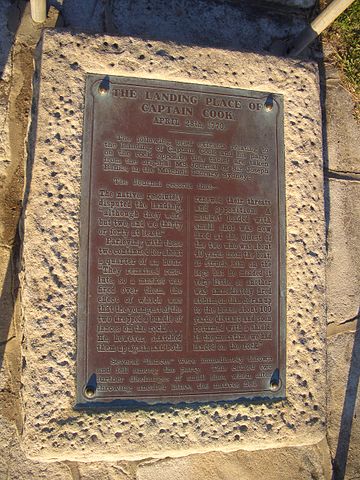 File:Kurnell Cook Landing Plaque.JPG