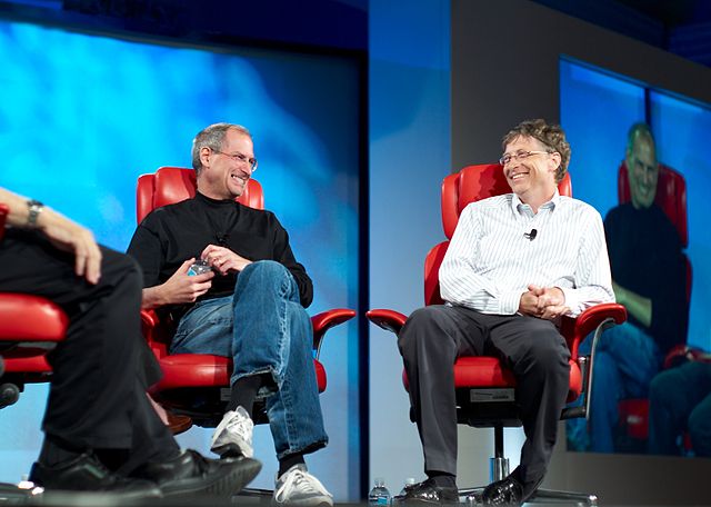 File:Steve Jobs and Bill Gates (522695099).jpg