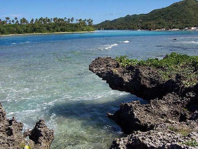 File:Rarotonga beach.jpg