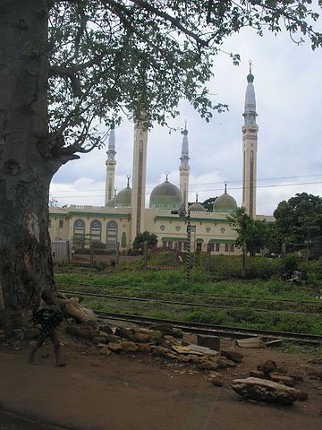 File:Conakrymosque.jpg