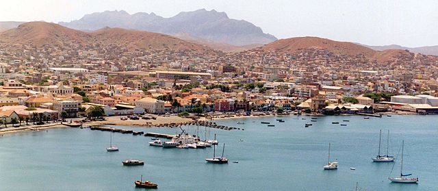 File:Mindelo-Aug2000.jpg