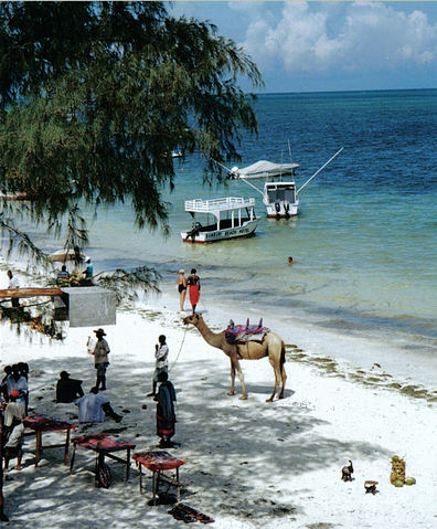 File:MombasaBeach.jpg