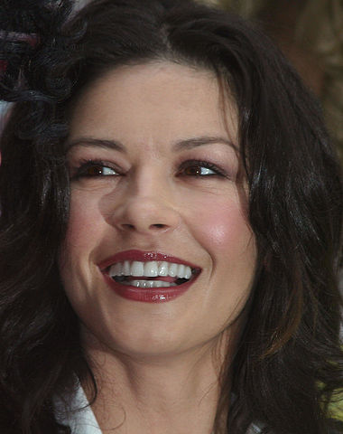 File:Catherine Zeta-Jones Feb05.jpg