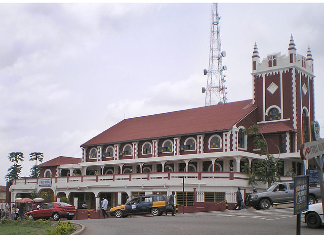 File:Wesley Methodist Cathedral, Kumasi, Ghana.jpg