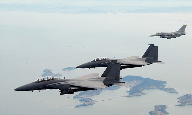 File:F-15Ks ROKAF with USAF F-16C 2009.jpg