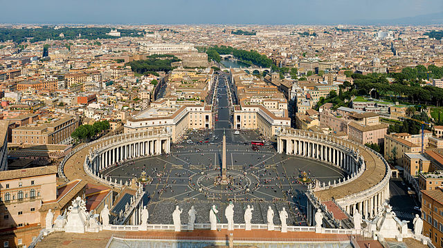 File:St Peter's Square, Vatican City - April 2007.jpg